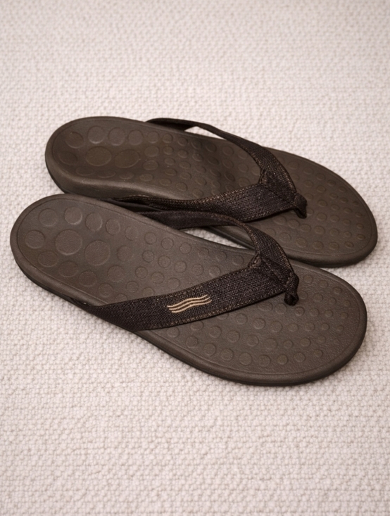 Vionic Other - Vionic 44 Wave Orthotic Flip Flops Brown Unisex Sandals Women’s 9 Men’s 8